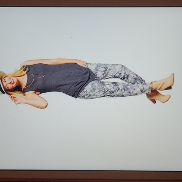 CAbi Marble Pants sz S and M - Picture 2 of 8